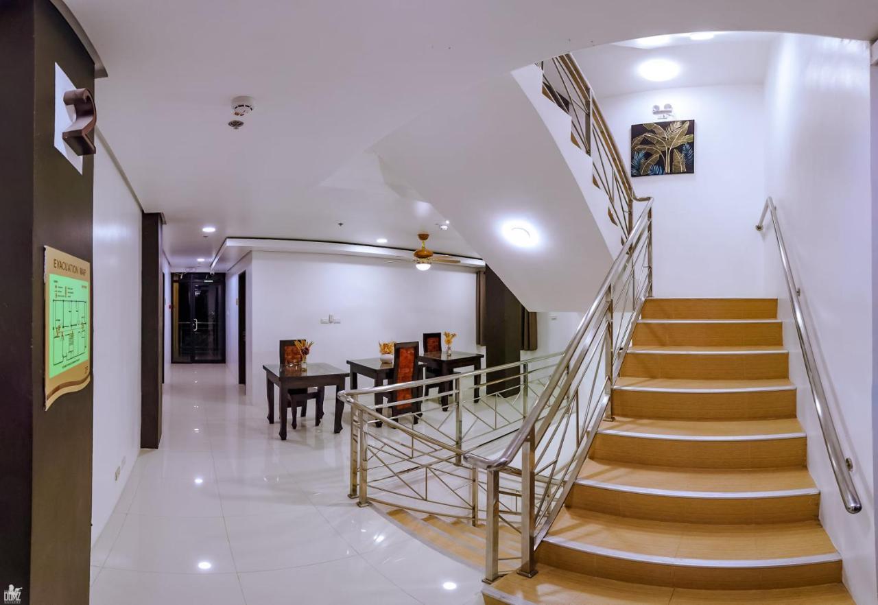 Dianna'S Inn Coron Zewnętrze zdjęcie