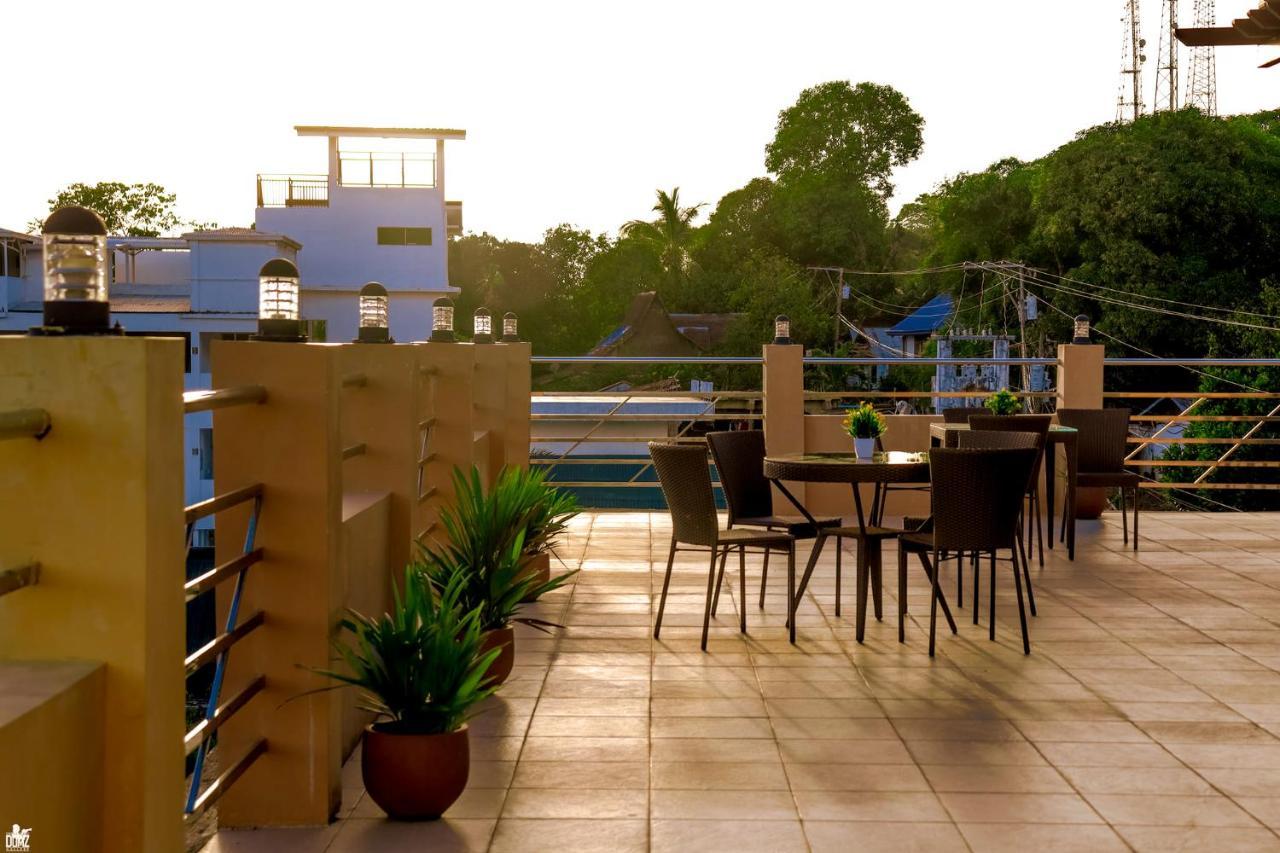 Dianna'S Inn Coron Zewnętrze zdjęcie